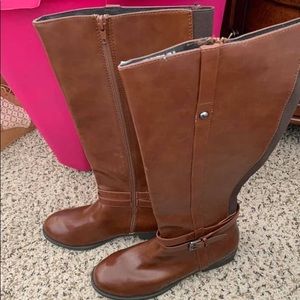 NWOT riding boots